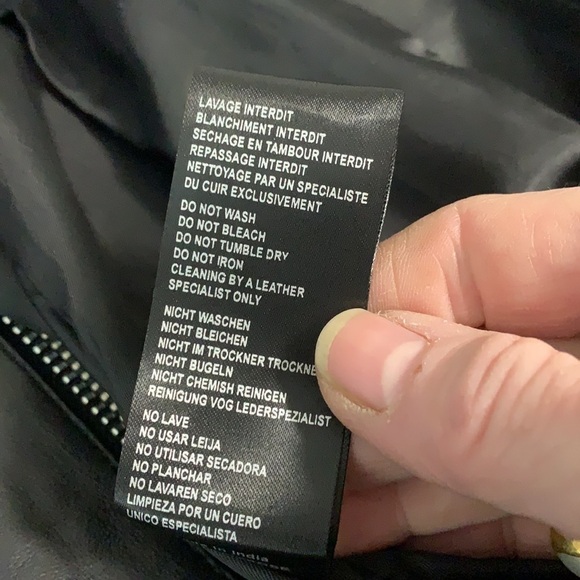 Maje Black Leather Mini Skirt with Zipper Accent 6 - Picture 9 of 10